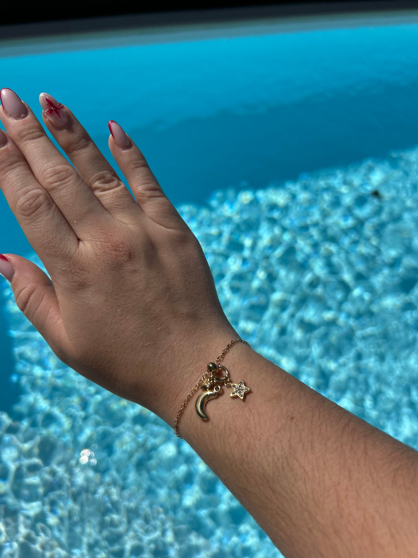Bracelet June